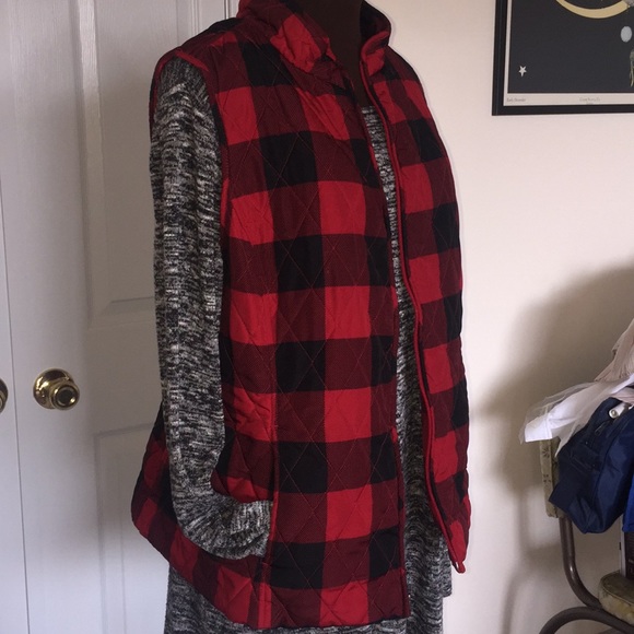 Croft and Barrow puffer vest - Picture 3 of 8